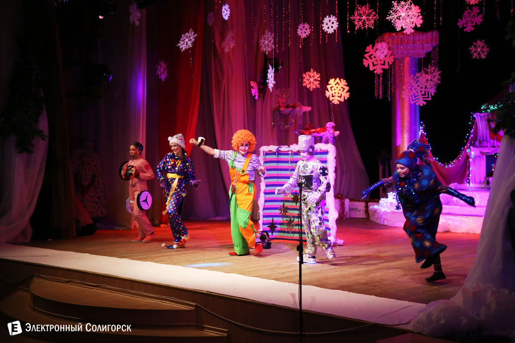 сказка в школе искусств, Солигорск, рождество