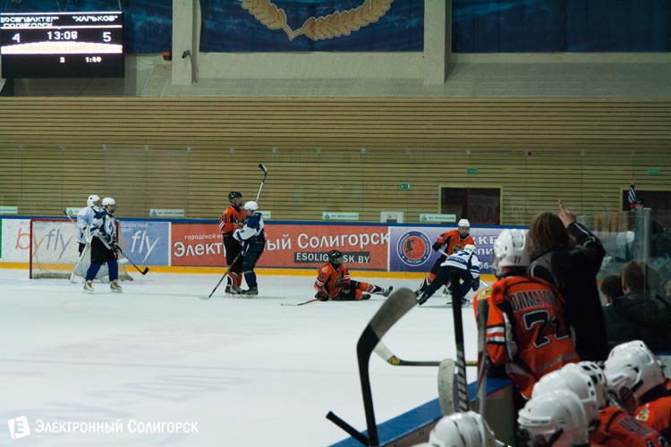 Рождественский турнир по хоккею среди юношей 1998 года в г. Солигорске