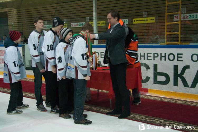 Рождественский турнир по хоккею среди юношей 1998 года в г. Солигорске