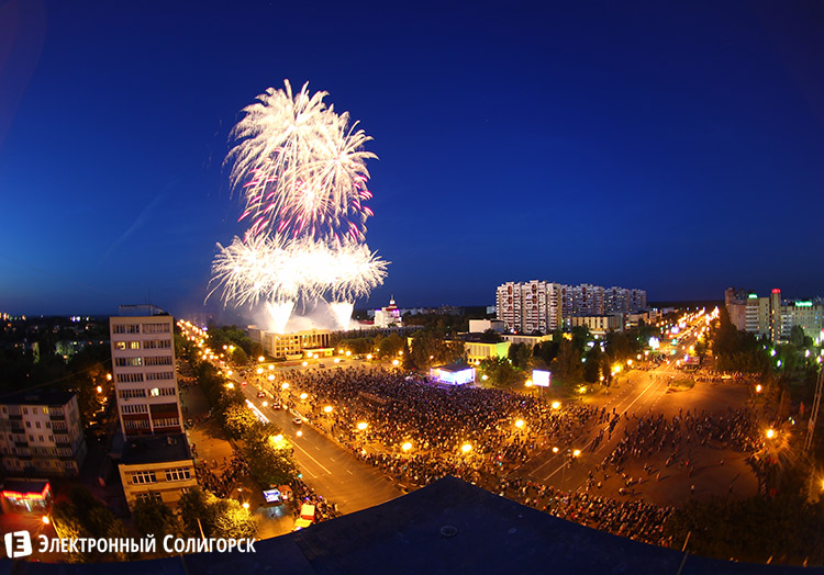 салют в Солигорске