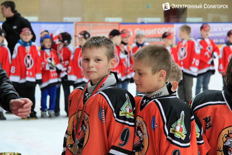 хоккей в Солигорске
