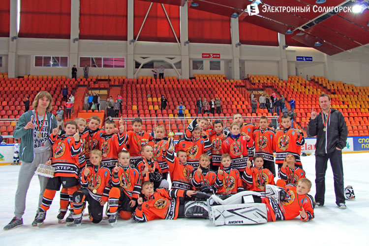 хоккей в Солигорске