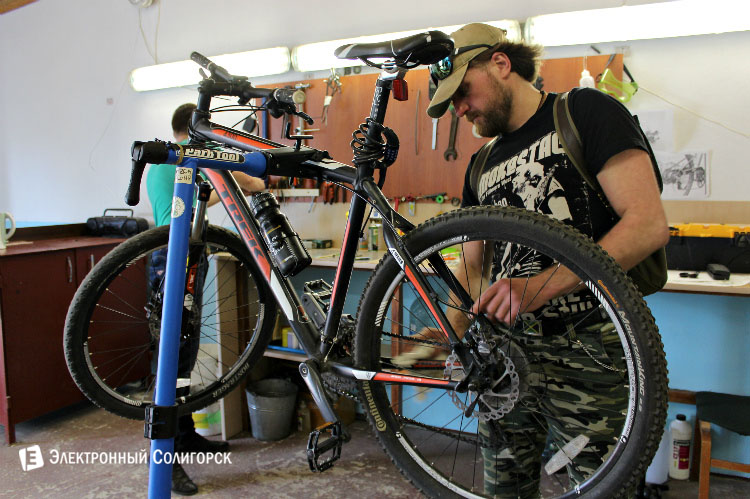 Открытие веломастерской Зялены Ровар в Солигорске