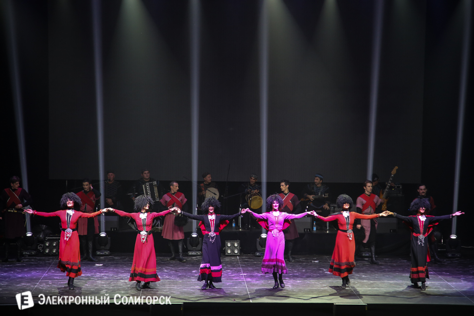 ансамбль Сухишвили в Солигорске