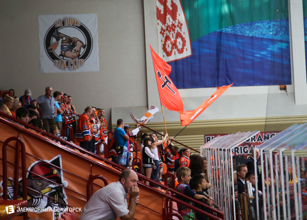 хоккей Шахтер - Неман