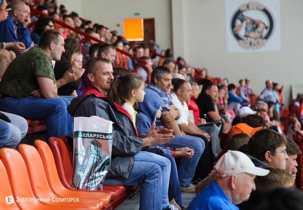 хоккей Шахтер - Неман