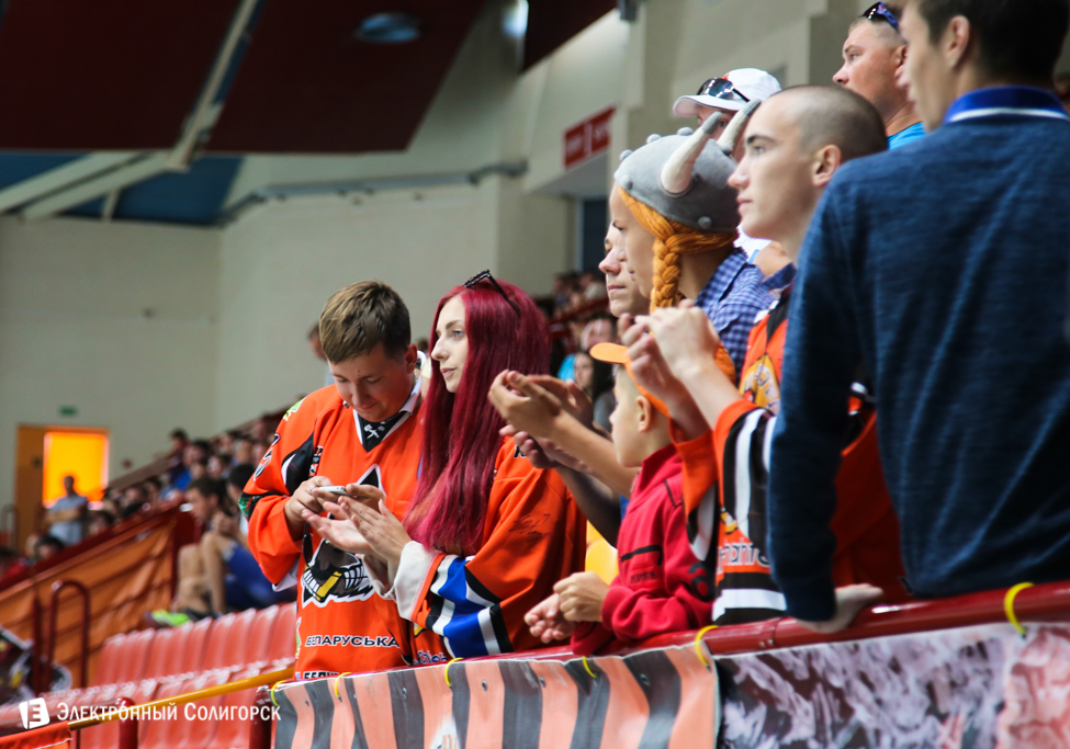 хоккей Шахтер - Неман