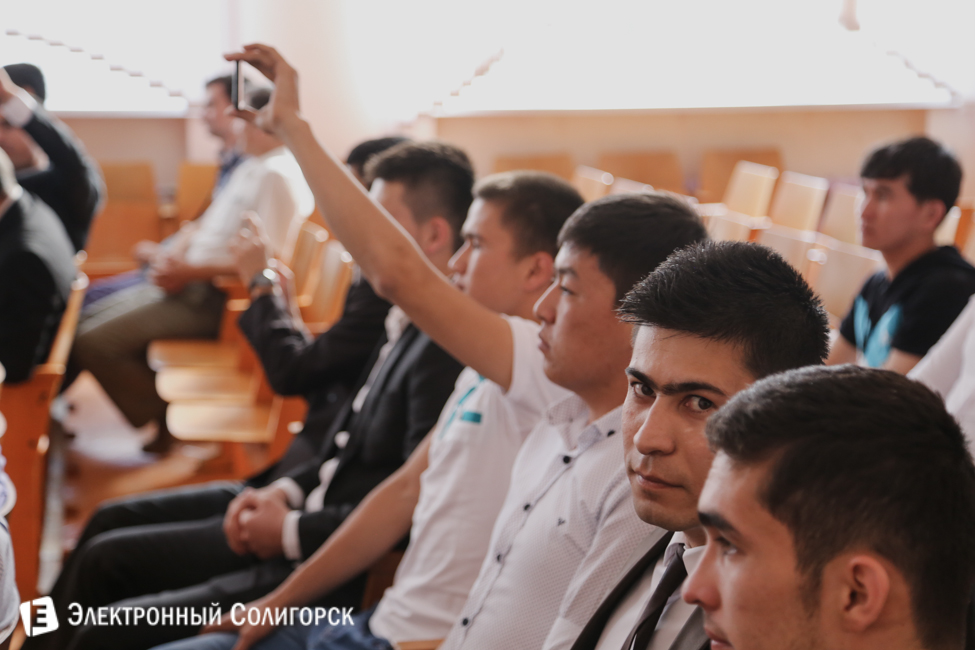 Туркменские выпускники Солигорского колледжа