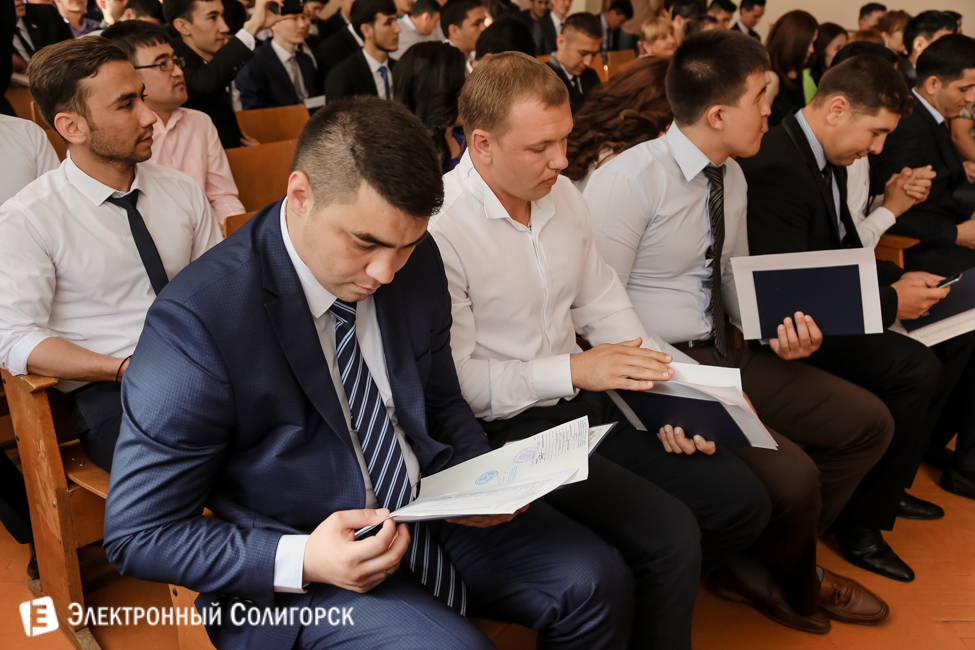 Туркменские выпускники Солигорского колледжа