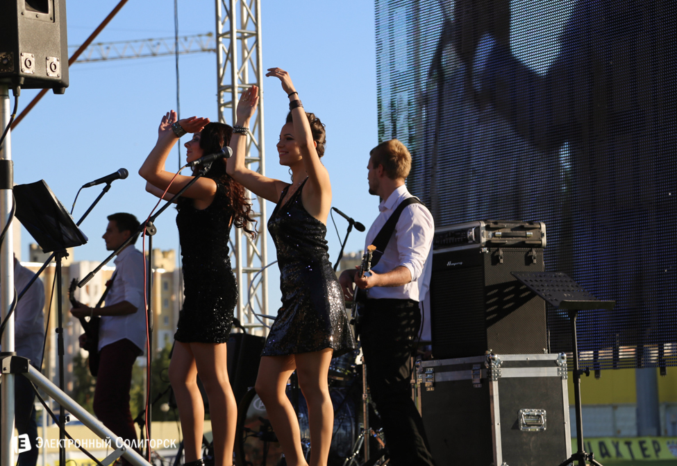 Концерт в Солигорске Мила Нитич и Тео