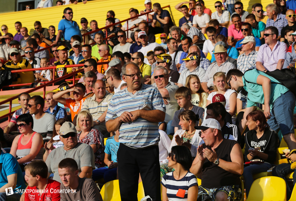 Шахтер Солигорск - Гленавон