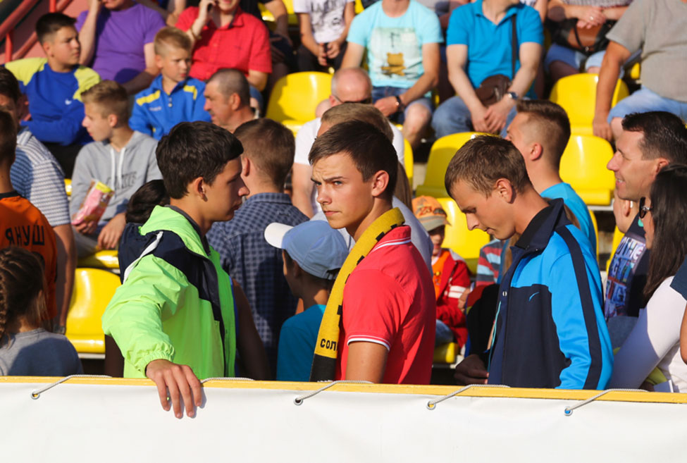 Шахтер Солигорск - Гленавон