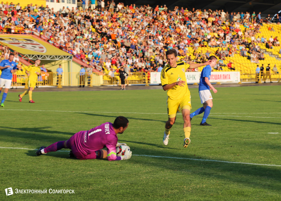 Шахтер Солигорск - Гленавон