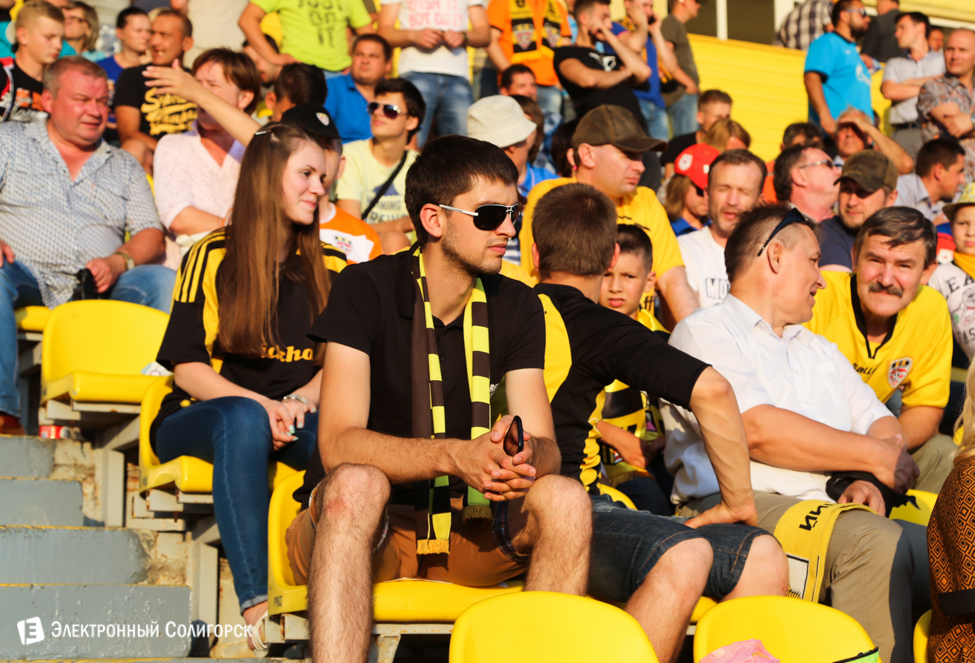 Шахтер Солигорск - Гленавон