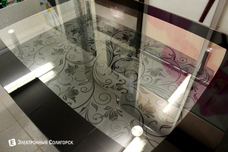 Изготовление изделий из стекла на заказ в Солигорске