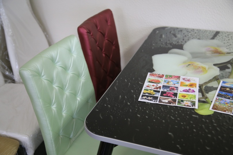 столы и стулья солигорск