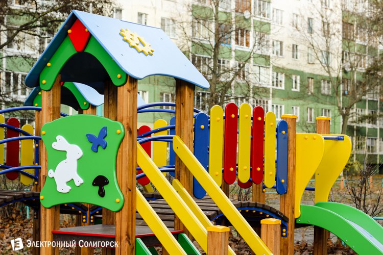 детская площадка в Солигорске