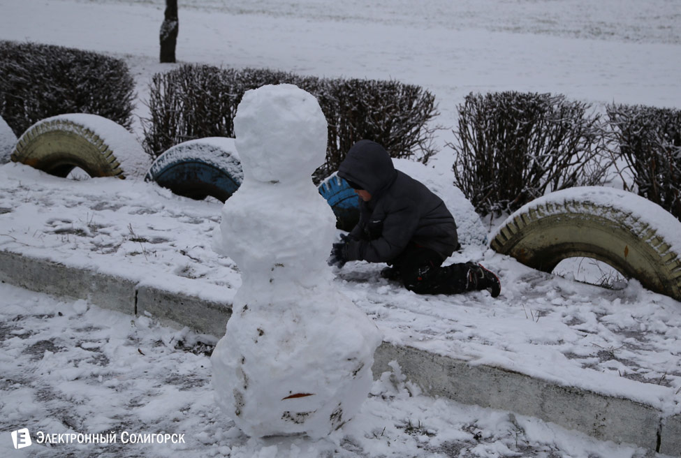 первый снег в Солигорске