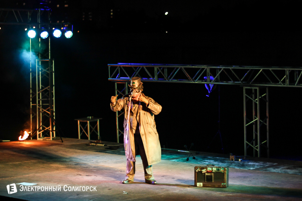 шоу огня в Солигорске
