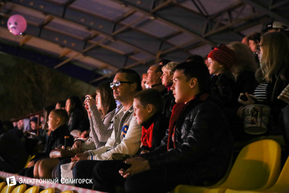 шоу огня в Солигорске