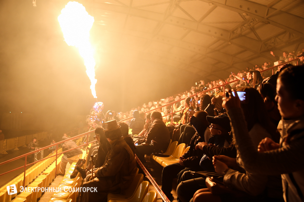 шоу огня в Солигорске