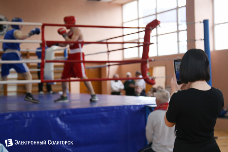 бокс в Солигорске