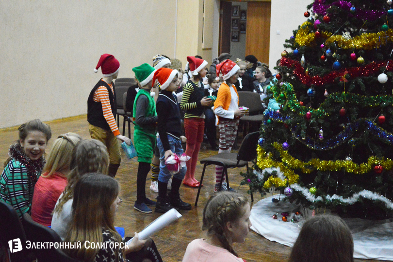 Праздник в сш№2, Солигорск