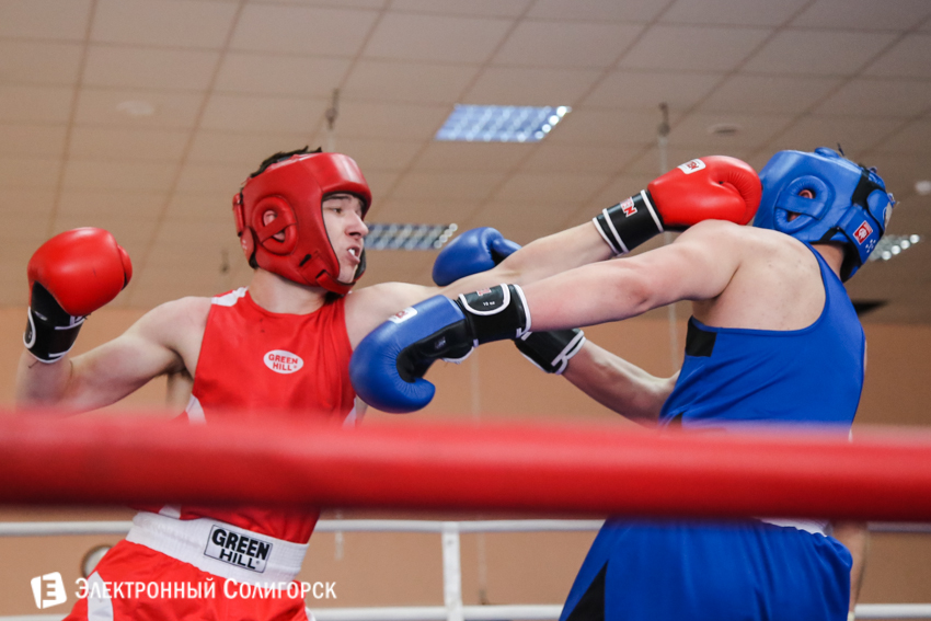бокс в Солигорске