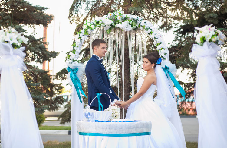 свадебный органзитор солигорск