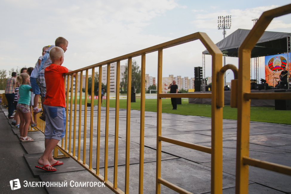 концерт на стадионе Солигорск