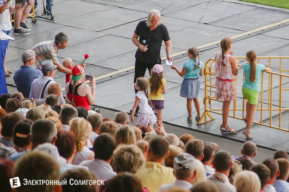 концерт на стадионе Солигорск