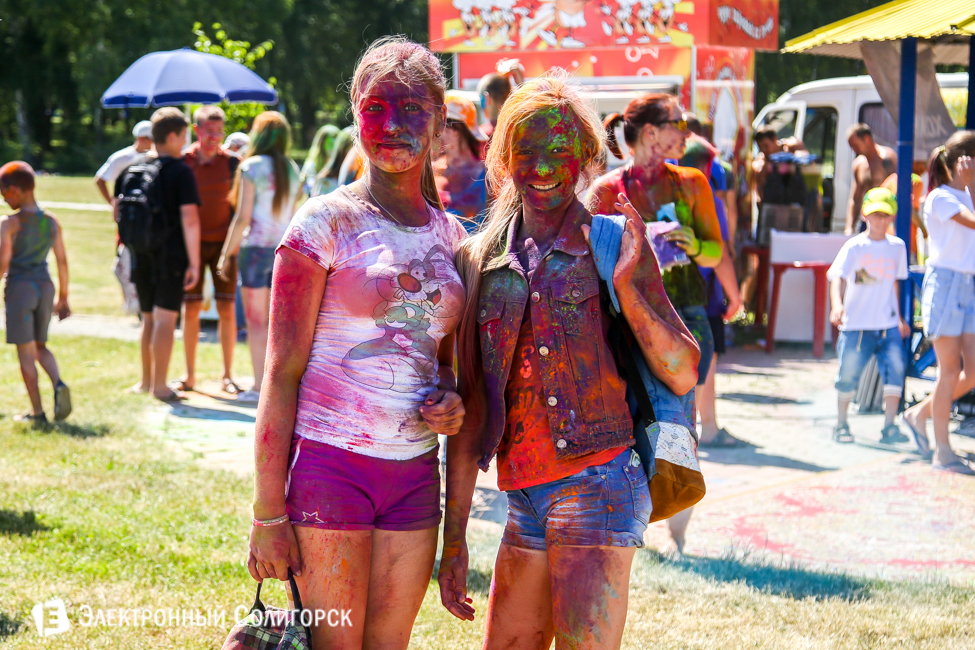 фестиваль красок Holidance Солигорск