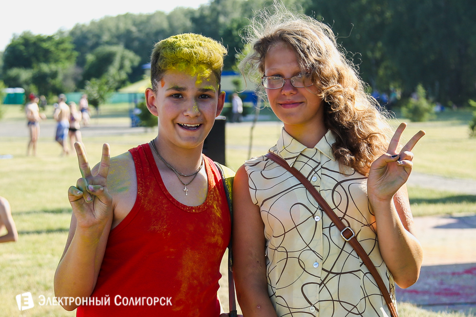 фестиваль красок Holidance Солигорск