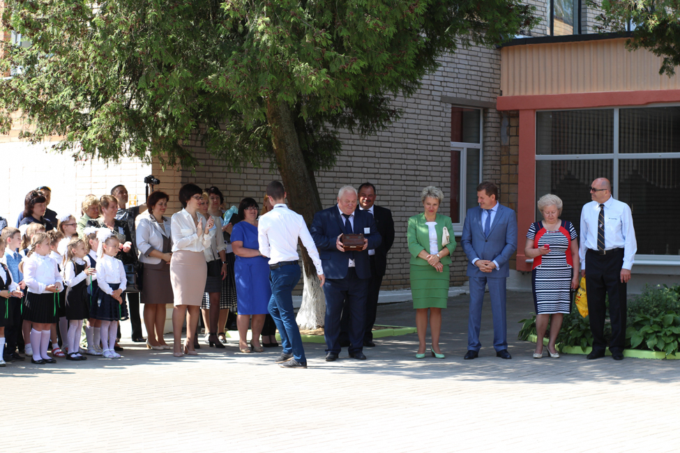 последний звонок 2016 солигорск 3 школа