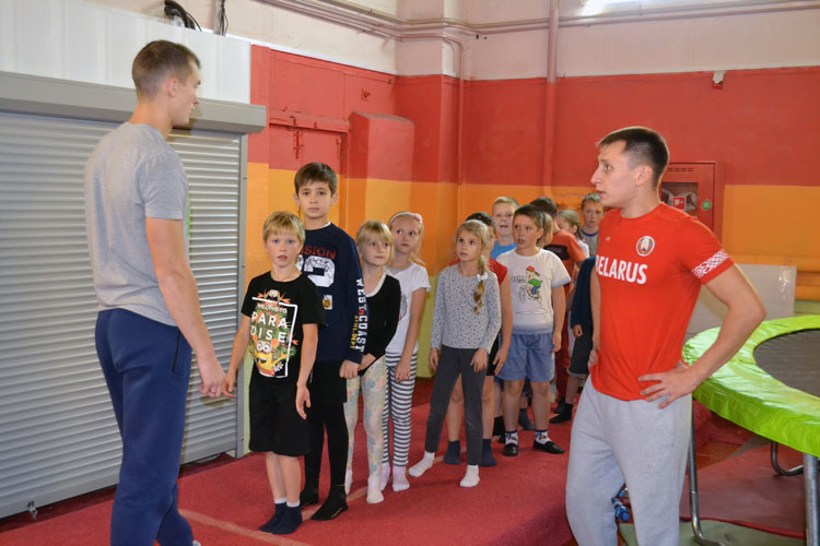 спортивная акробатика в солигорске