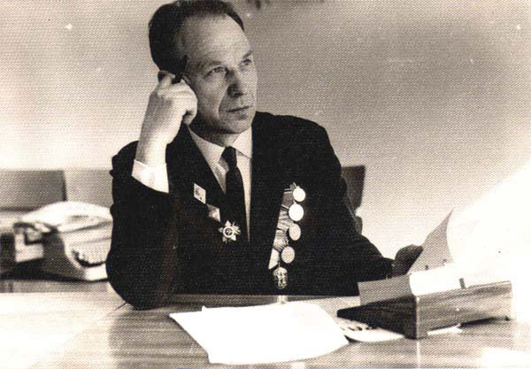 директор СШ №3 Солигорск