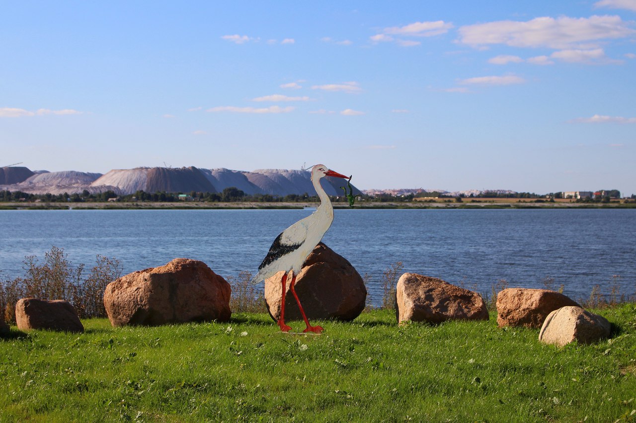 камень у дороги Солигорск