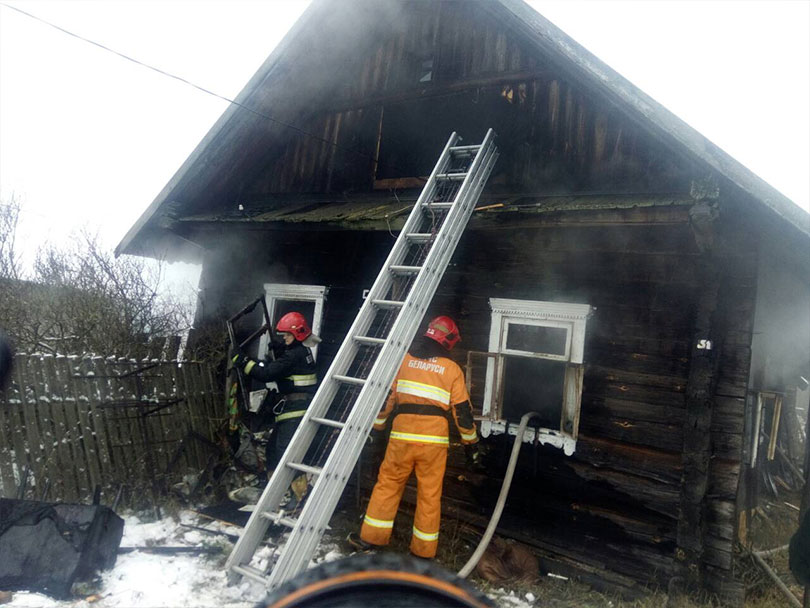 пожар в д.Малый Рожан