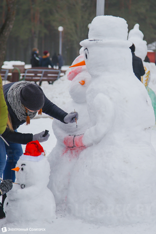 Солигорск снеговики