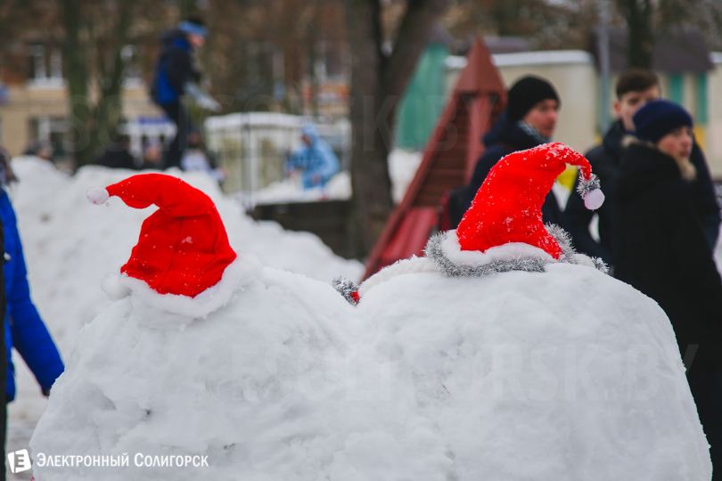 Солигорск снеговики