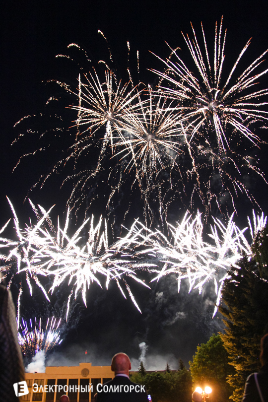 салют в Солигорске