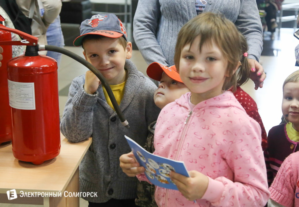 Турнир МЧС по хоккею Солигорск