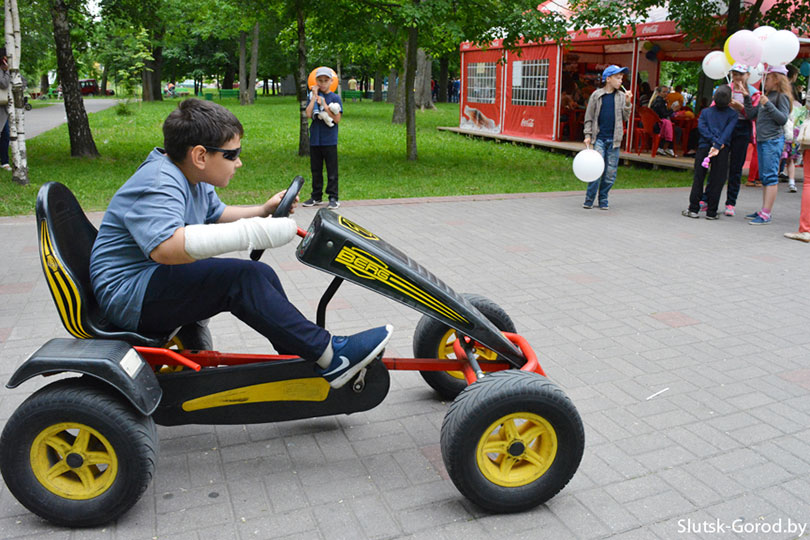 дискотека с пиратами Слуцк