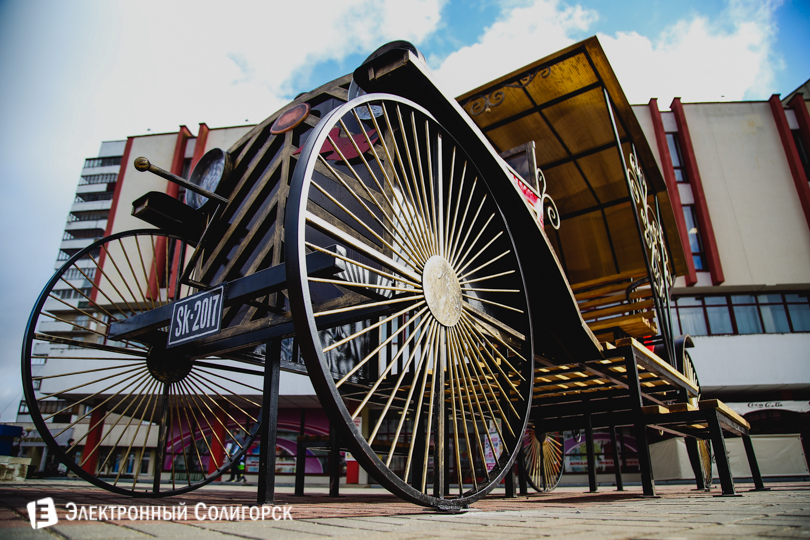 скульптура автомобиль Солигорск