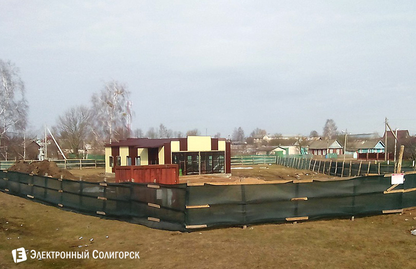 придорожный объект Кулаки