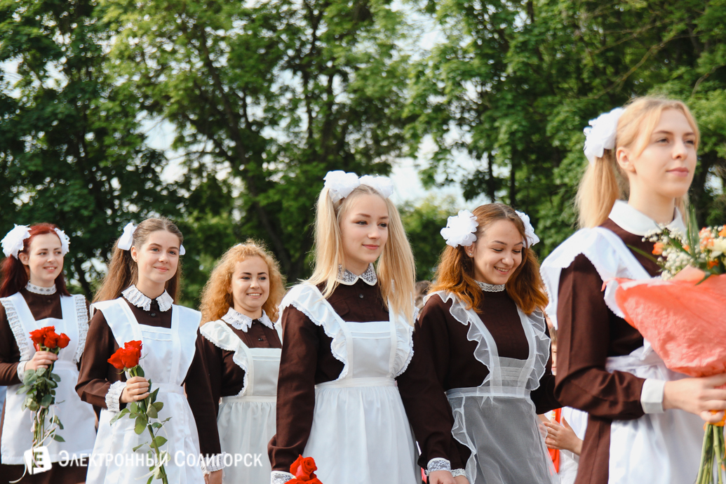 последний звонок школа№4 Солигорск 2017