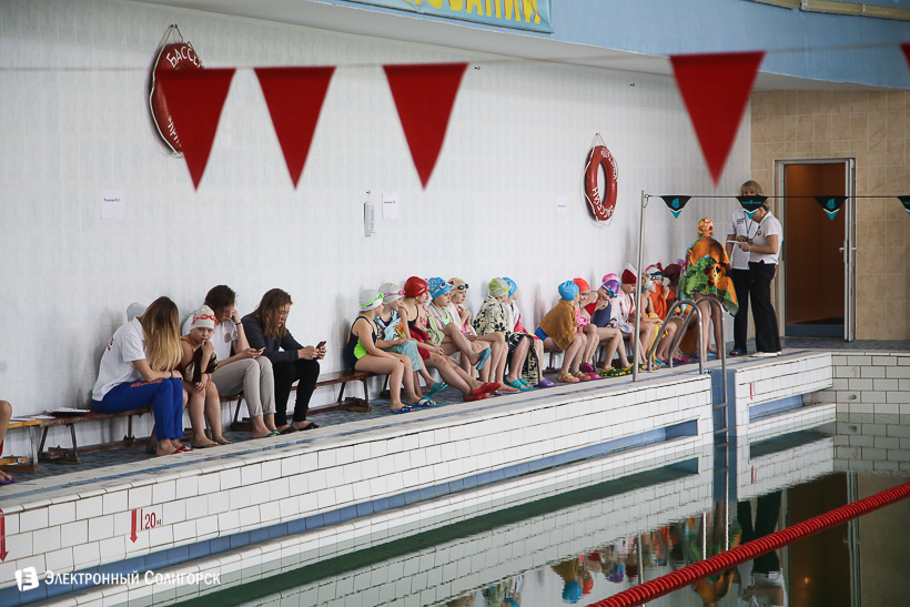 соревнования по плаванию