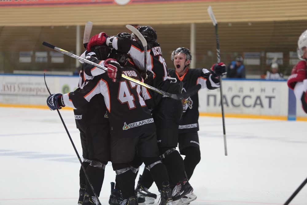 Шахтер Солигорск