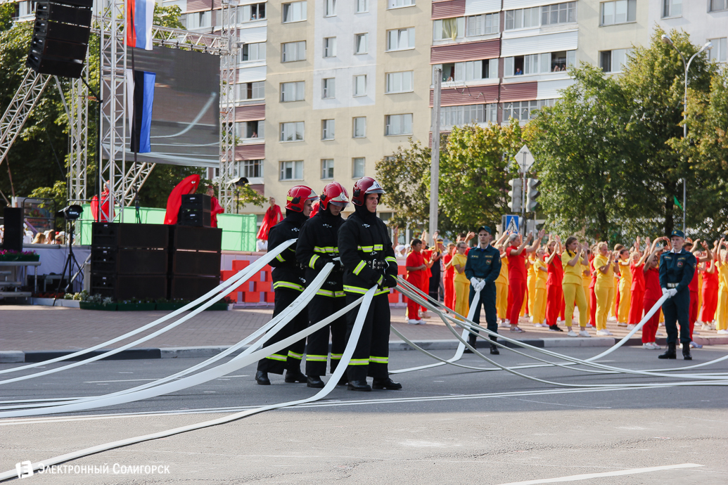 карнавал, солигорску 60