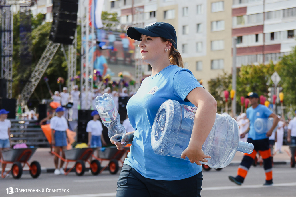 карнавал, солигорску 60